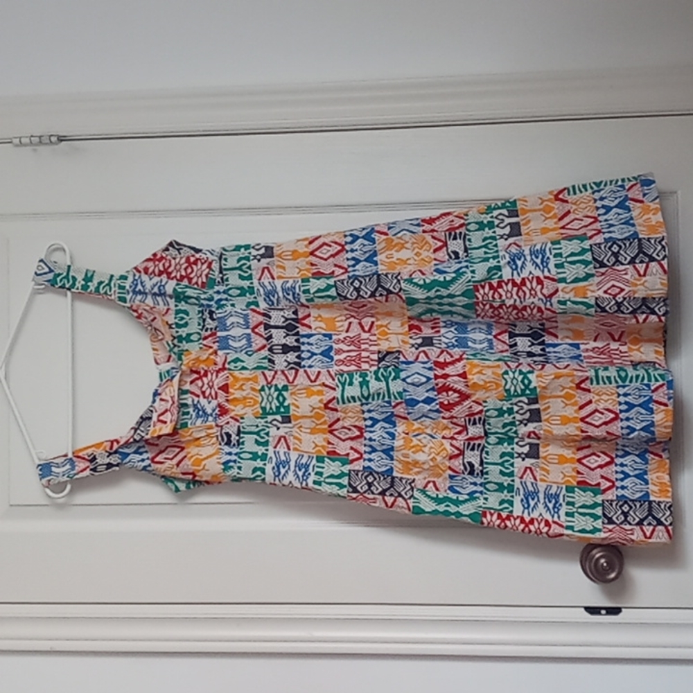 Multi-coloured dressed